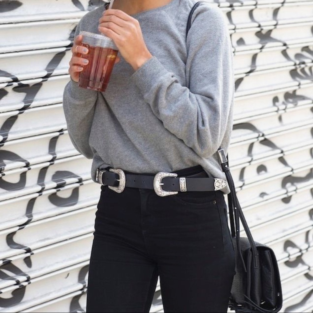 Double buckle belt